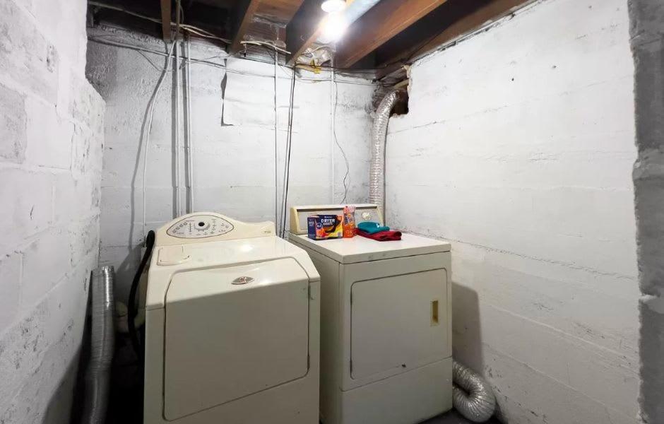 Cozy Near Downtown - Close To Nulu - Sleeps 6 Holiday home Louisville